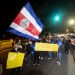 Policías protestan en Costa Rica tras reducción de días libres por operativo contra crimen organizado
