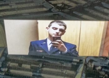 Sospechoso de filtrar secretos de EE. UU. hizo amenazas «violentas», dicen fiscales