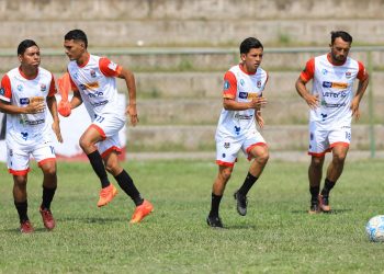 Cabañas y Santa Tecla se disputan el liderato en la Liga Nacional de Fútbol