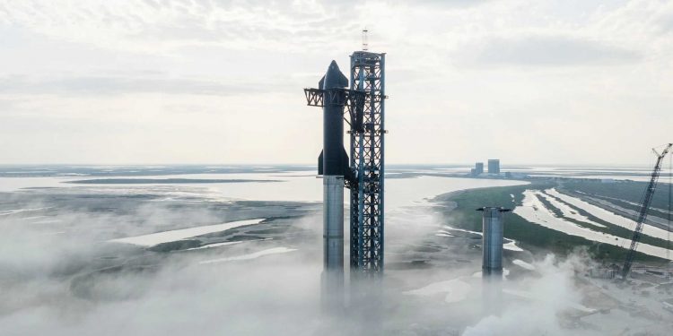 Cohete Super Heavy y Starship de SpaceX
