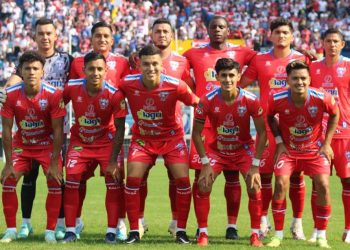 Marvin Benítez, entrenador de Dragón: «En ningún momento estamos favoreciendo a Firpo con la decisión de irnos a jugar a Usulután»
