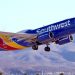 Southwest suspende todos sus vuelos en EE. UU. por un problema técnico