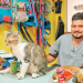 El veterinario al que le nació el amor por los animales desde niño
