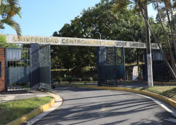 Estudiante de la UCA en estado de salud delicado tras sufrir caída dentro del campus
