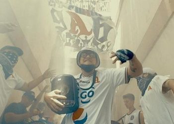 Video| Zaki llevó su rap a comunidades liberadas de pandillas en compañía de Komanche