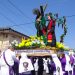 Feligreses católicos de Ahuachapán realizan la procesión de la Reseña