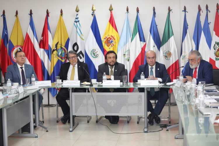 El Trifinio. La apuesta es llevar desarrollo a la
zona noroccidental del país.