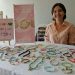 Salvadoreña alterna su emprendimiento con los estudios de arquitectura
