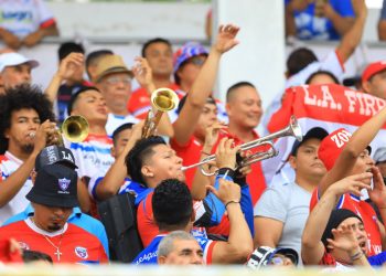 Firpo busca a un equipo argentino o colombiano para celebrar sus 100 años en septiembre
