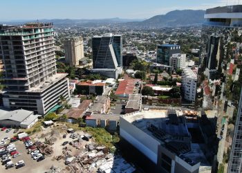Cepal mejora proyección de crecimiento económico de El Salvador a 2 %