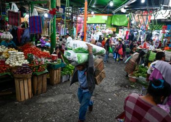 Inseguridad por pandillas en Guatemala provoca cierre de restaurantes y negocios