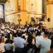 Decenas de salvadoreños acuden a catedral metropolitana a celebrar la Santa Misa Crismal
