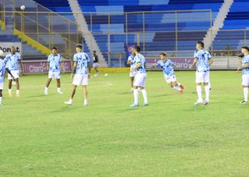 Indes y FESFUT reciben informe sobre campos de juego