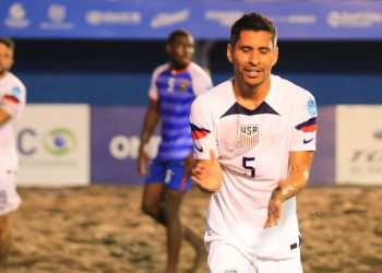 Estados Unidos hizo sentir su poderío ante Belice y lo goleó 8-2