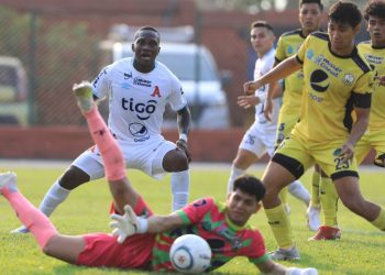 Alianza rescató un punto en Ahuachapán con un gol sobre la hora