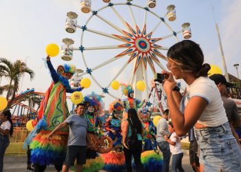 Visitas internacionales a El Salvador incrementaron en un 54 % en Semana Santa