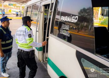 VMT realiza controles al transporte colectivo en terminal Nuevo Amanecer, Soyapango