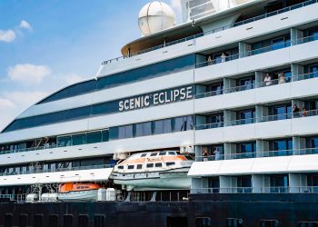 «El Salvador ha dado una impresión muy positiva en toda Latinoamérica»: Maynor Guevara, único tripulante salvadoreño del Scenic Eclipse