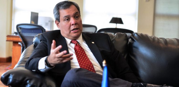Dante Mossi, presidente del Banco Centroamericano de Integración Económica (BCIE), felicitó al país por la calificación obtenida.