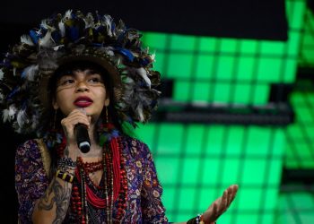 Jóvenes indígenas usan tecnología como «arma» para proteger la Amazonía
