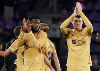 FC Barcelona cae 3-1 en Valladolid en jornada marcada por el «caso Vinicius»