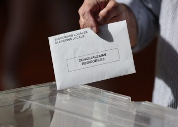 Empresa procesadora de datos acusa al «exceso de tráfico» los problemas técnicos en la web de resultados en España