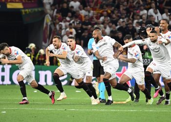 Sevilla derrota a la Roma en los penales y conquista su 7ª Europa League