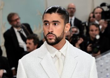 «Where She Goes»: la nueva canción de Bad Bunny con la presencia de Ronaldinho y referencias a Kendall Jenner