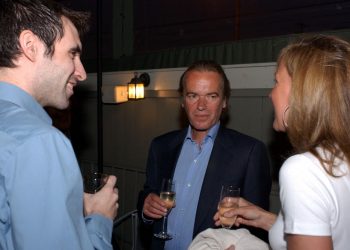 El escritor británico Martin Amis muere a los 73 años
