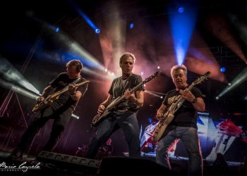 «Voy a pasármelo bien»: Cinco canciones para corear en el concierto de Hombres G