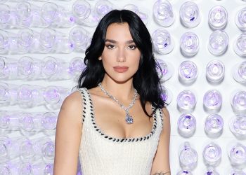 Dua Lipa ofrece una pequeña muestra de «Dance The Night», canción para «Barbie»
