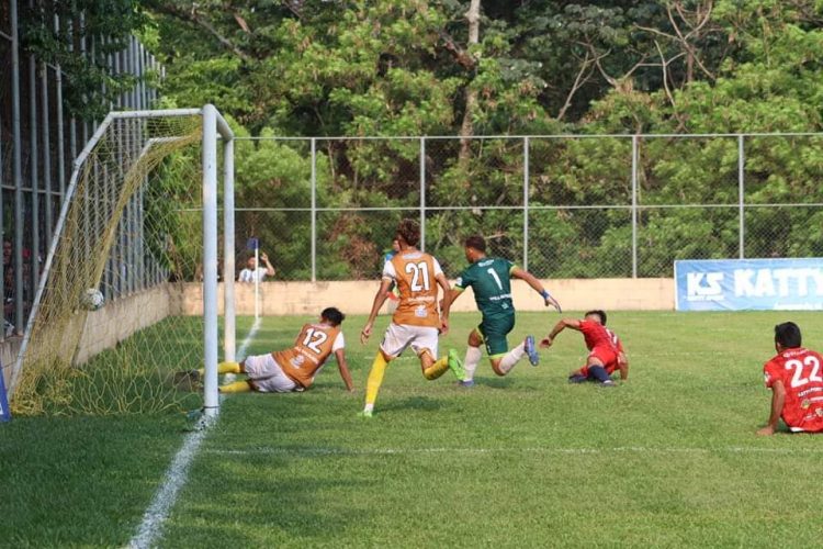 Los toros derrotaron 1-0 a San Miguel en la LNF. Foto: Cabañas.