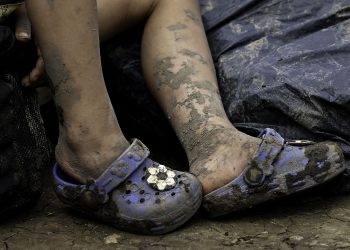 Abandonan a niño de 5 años en selva del Darién