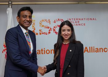 Expertos de India cooperarán con El Salvador en proyecto de energías renovables