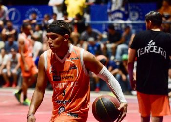 Cojutepeque y Santa Tecla a un paso de la final de la Liga Mayor de Baloncesto