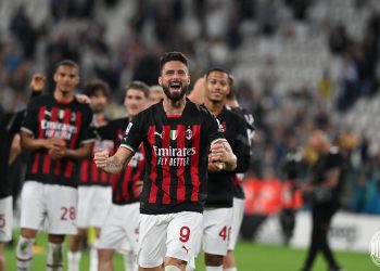 AC Milan gana 1-0 a la Juve y se asegura puesto de Champions