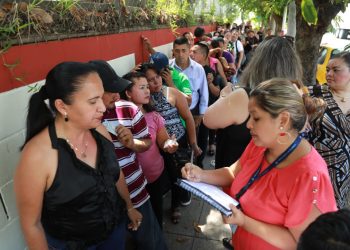 Gobierno de El Salvador garantizará que maquila que cerró indemnice a empleados