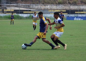La Paz y Ahuachapán jugaron al póquer en la Liga Nacional de Fútbol