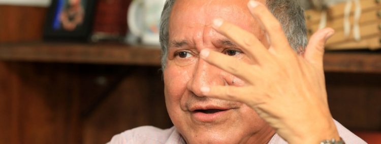 Entrevista con el artista visual Romeo Galdámez