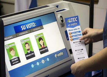 Cinco empresas interesadas en brindar servicios de auditoría para el voto en el exterior