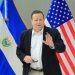 Embajador de EE. UU. afirma que en El Salvador hay libertad para los medios de comunicación