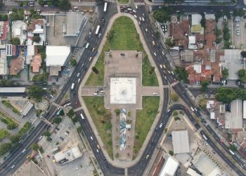 Obras Públicas inicia la señalización vial en 350 intersecciones