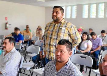 El Ministerio de Agricultura desarrolla talleres con ganaderos de oriente 
