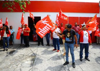 Manuel Flores rechaza acuerdos del FMLN de apoyar candidatura única
