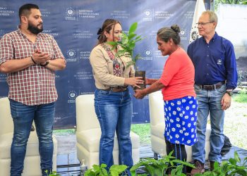 Gobierno invierte $13 millones en la renovación del parque cafetalero