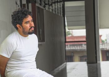 Acusan a estafador que engañó a cinco personas con falsas visas para EE. UU.