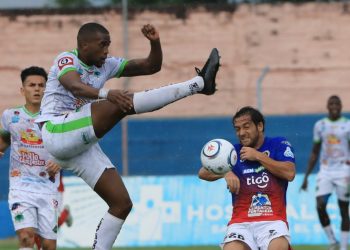 FAS volvió a perder en el Óscar Quiteño, pero clasifica a cuartos de final