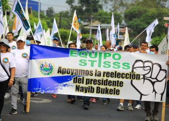 Fotos: Sindicatos marchan esta mañana en el Día Internacional de la Clase Trabajadora