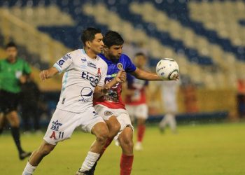 Eduardo Lara: «Miro a FAS siempre con el mismo respeto que veo a los demás rivales»