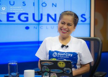 «Este es el año del surf de El Salvador»: Morena Valdez, ministra de Turismo